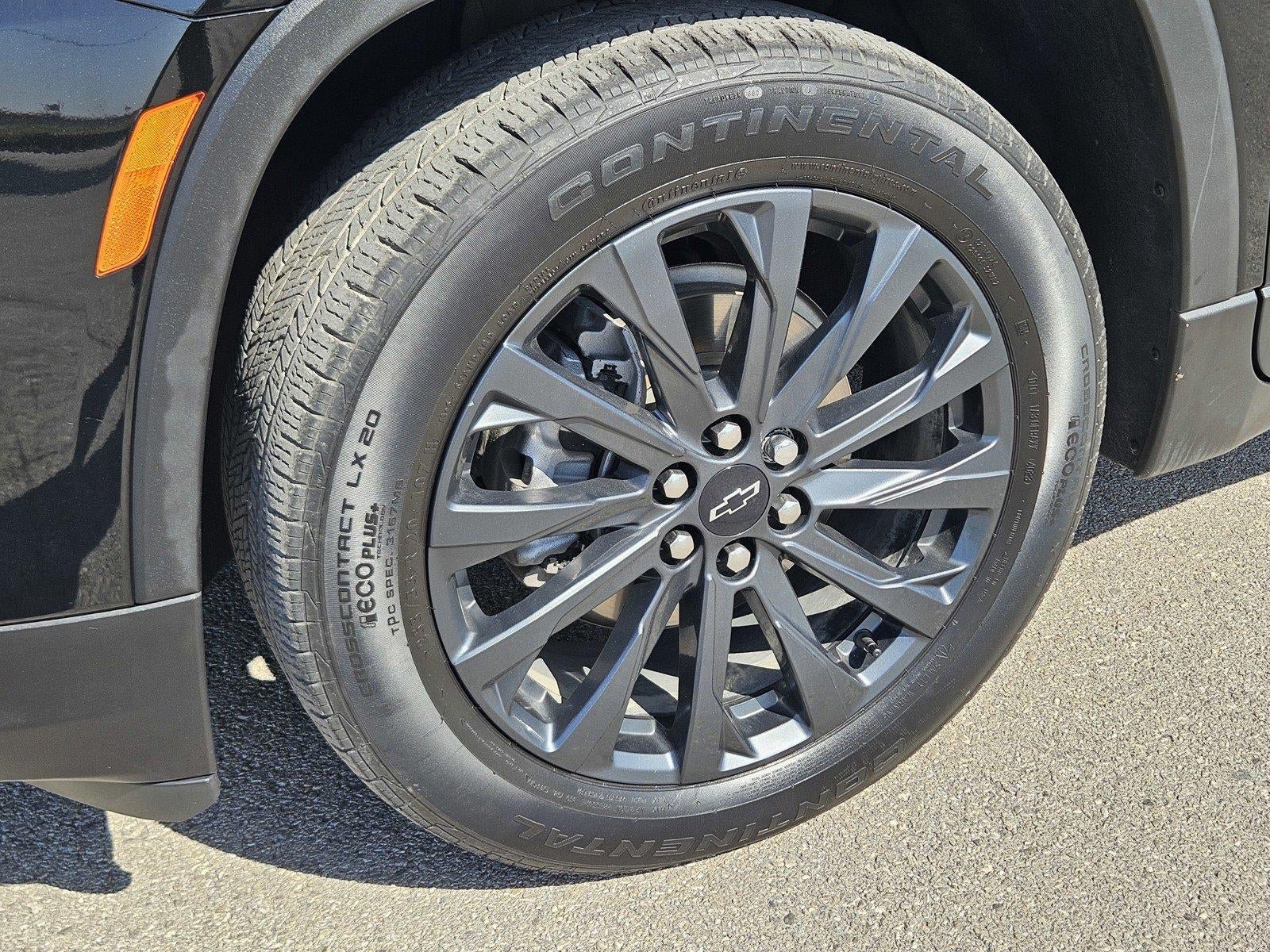 Used 2023 Chevrolet Traverse RS AWD/4WD image 9