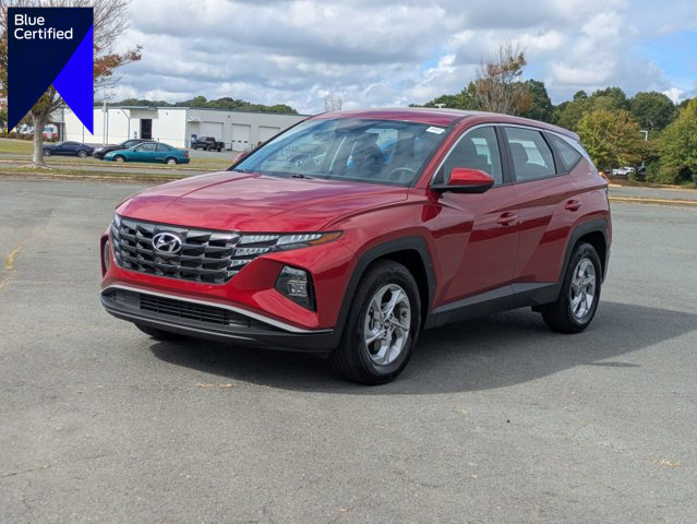 Used 2024 Hyundai Tucson SE image 1