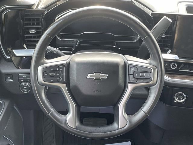 Used 2022 Chevrolet Silverado 1500 RST image 12