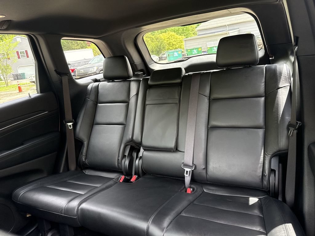 Used 2019 Jeep Grand Cherokee Limited AWD/4WD image 23