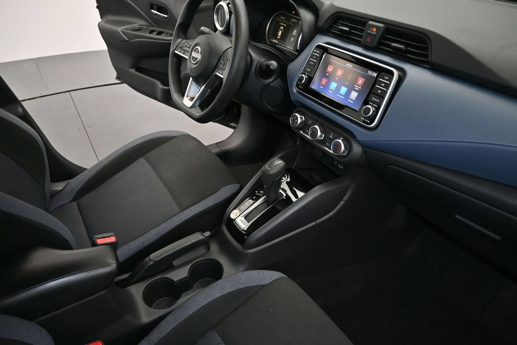 Used 2025 Nissan Versa SV FWD image 13