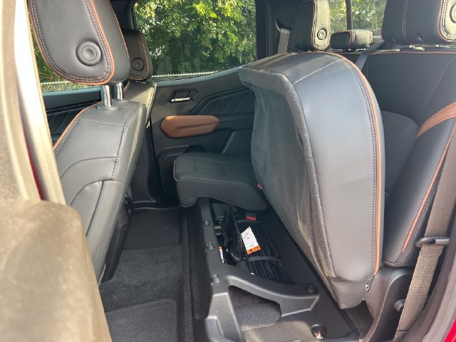 Used 2026 GMC Canyon AT4 AWD/4WD image 35