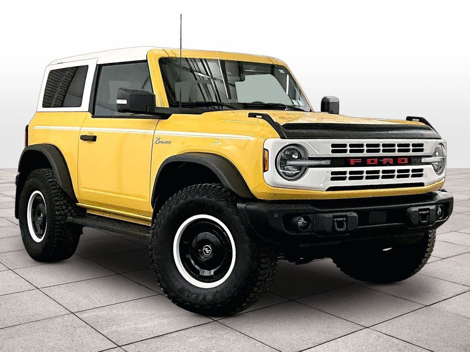 Certified 2024 Ford Bronco Heritage Edition AWD/4WD image 2