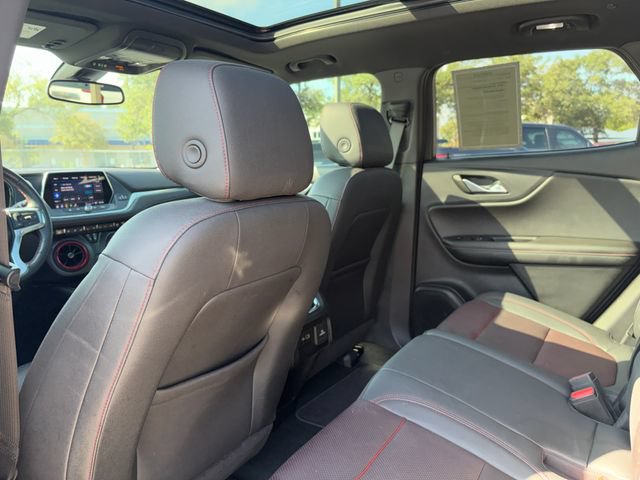 Used 2022 Chevrolet Blazer RS w/ Enhanced Convenience Package FWD image 25