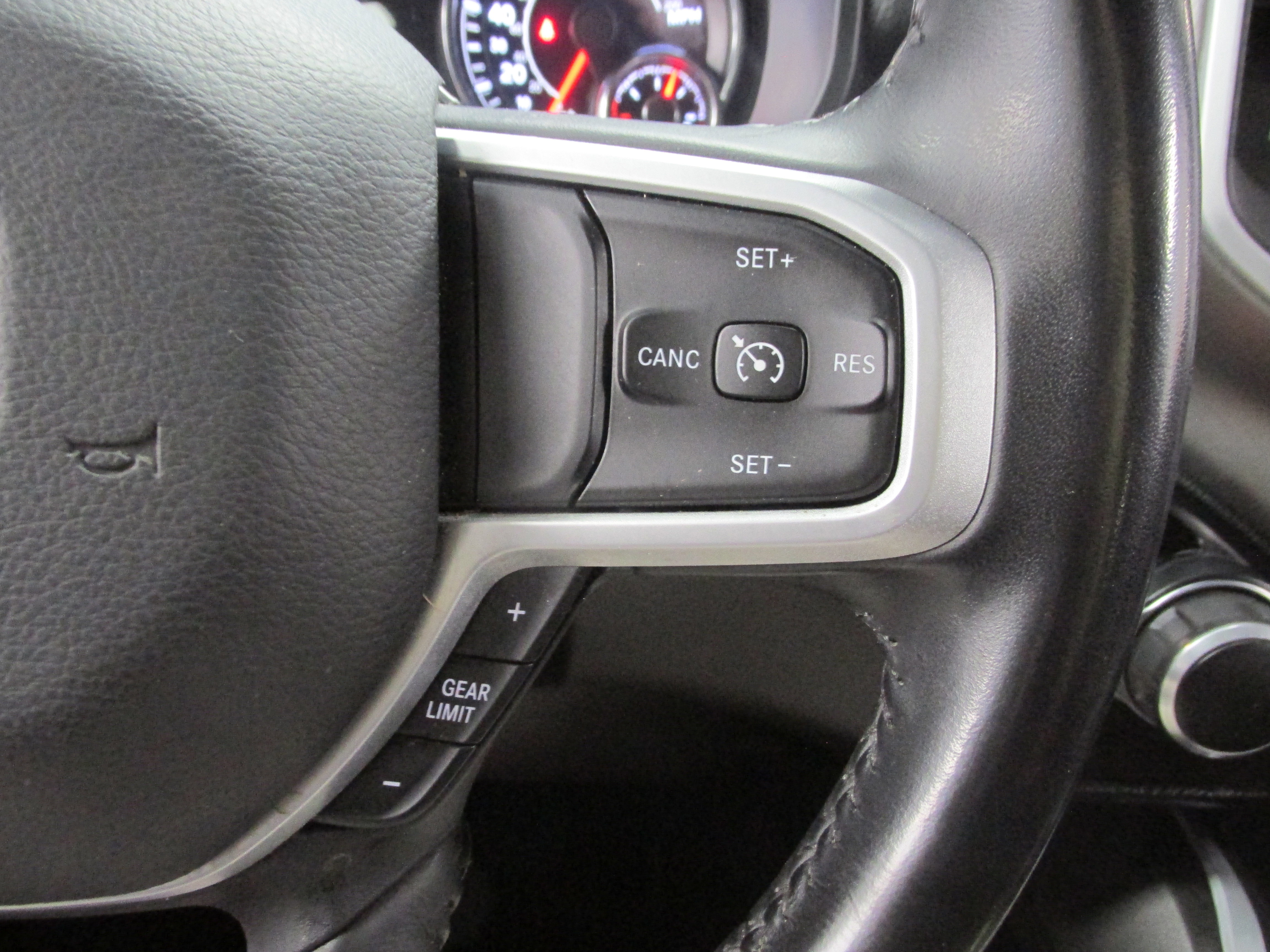 Used 2020 RAM 1500 Big Horn image 34