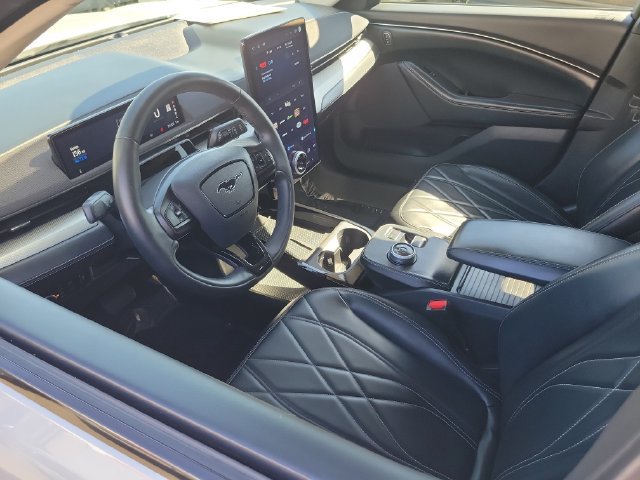 Certified 2023 Ford Mustang Mach-E Select RWD image 3