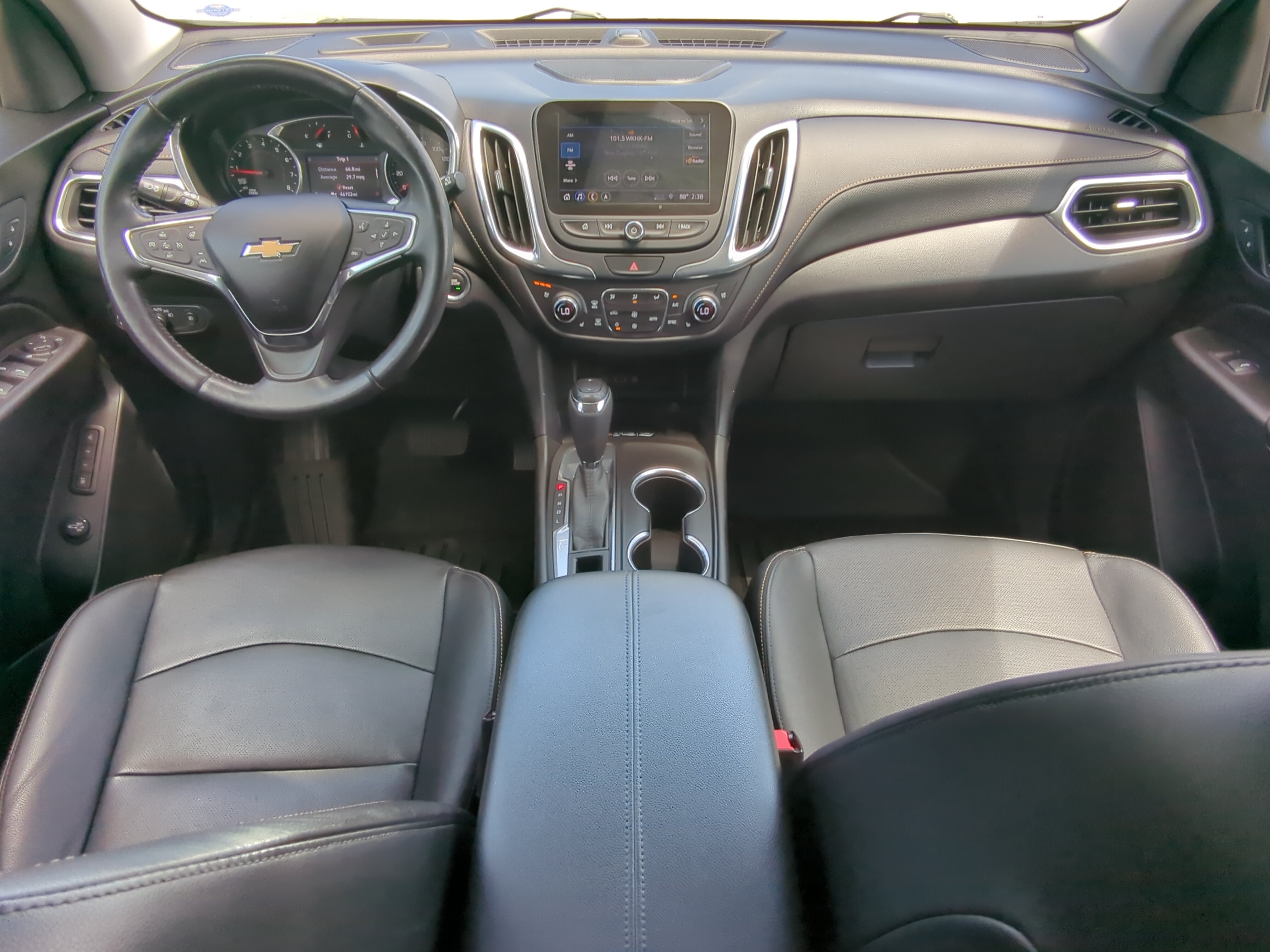 Used 2020 Chevrolet Equinox Premier FWD image 13