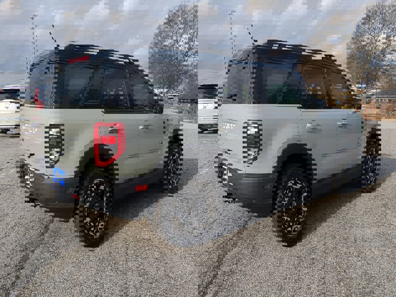 Certified 2022 Ford Bronco Sport Outer Banks w/ Tech Package image 4