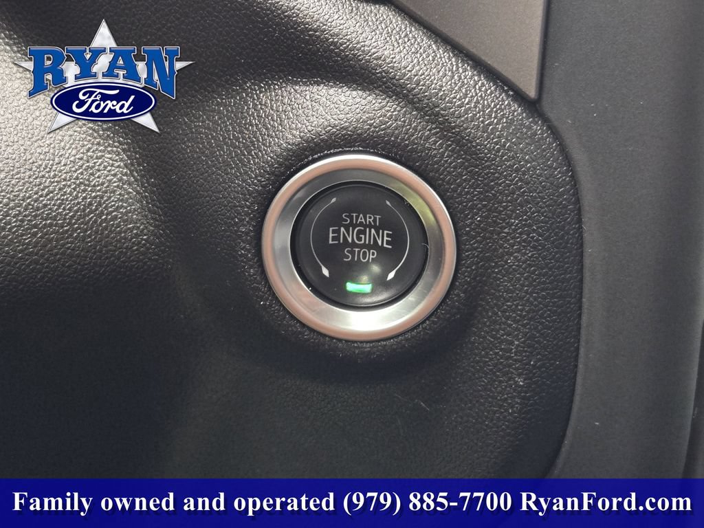 Used 2025 Chevrolet Silverado 1500 Custom RWD image 15