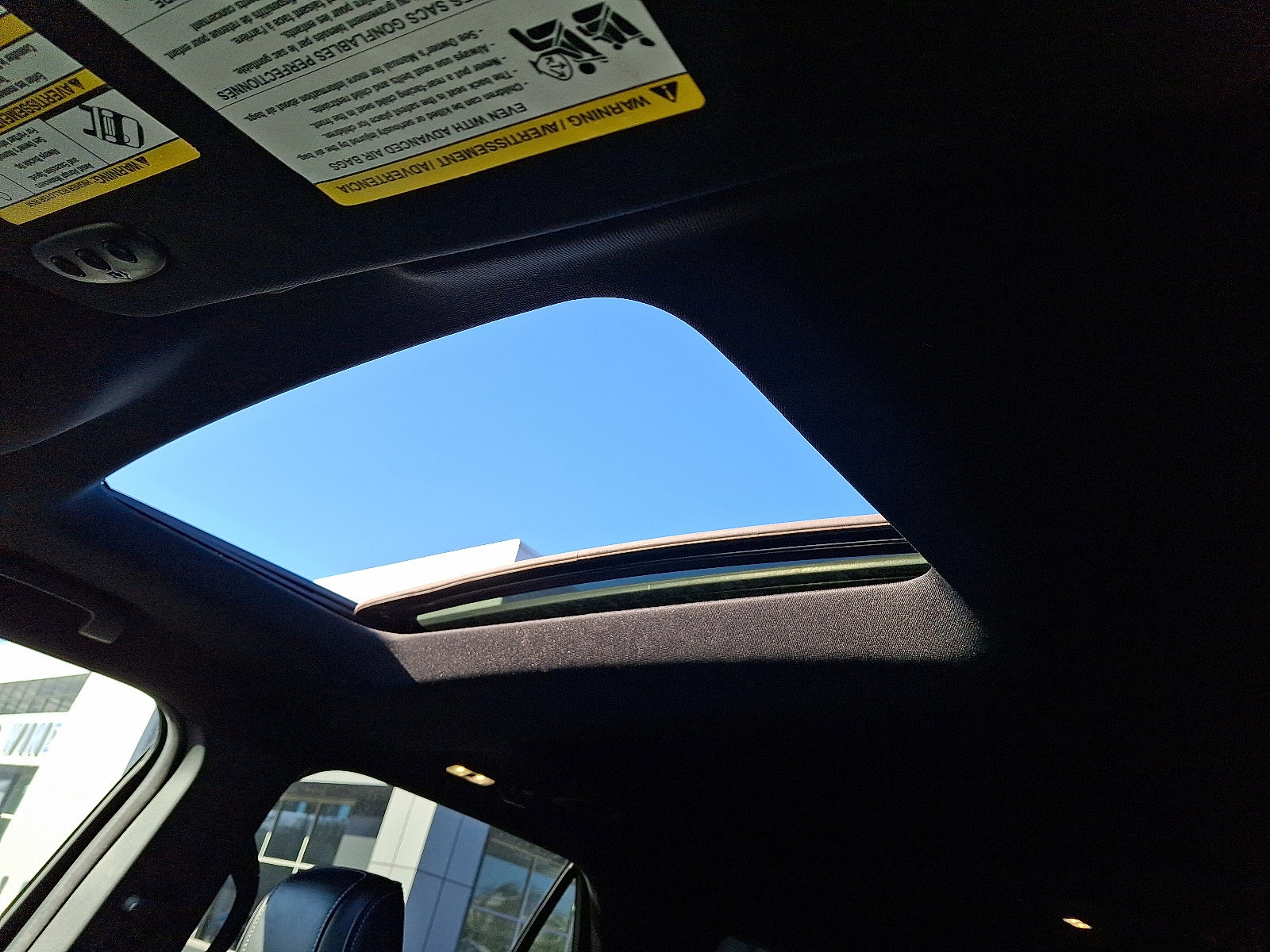 Certified 2018 Ford Explorer Platinum image 14