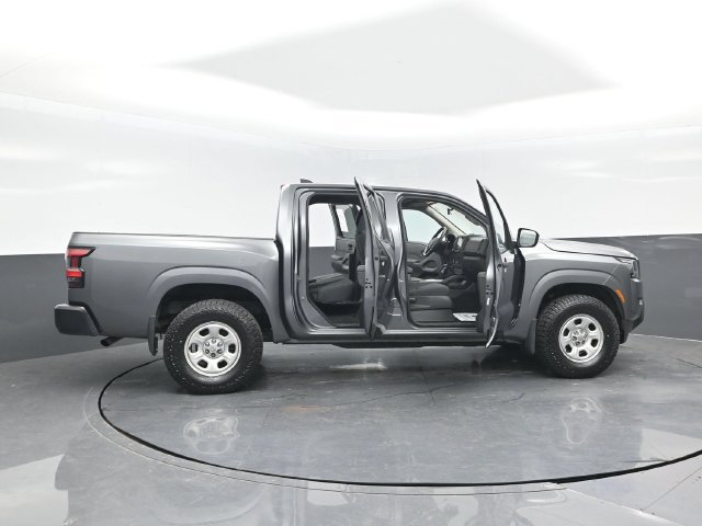 Used 2024 Nissan Frontier S AWD/4WD image 27