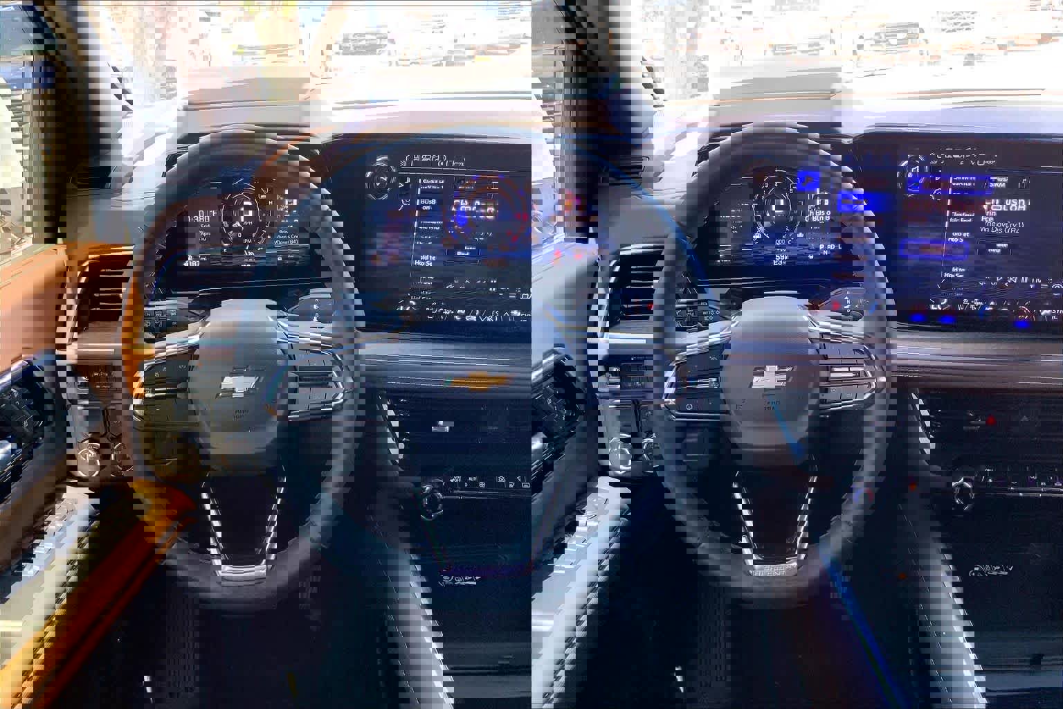 Used 2025 Chevrolet Tahoe High Country image 8