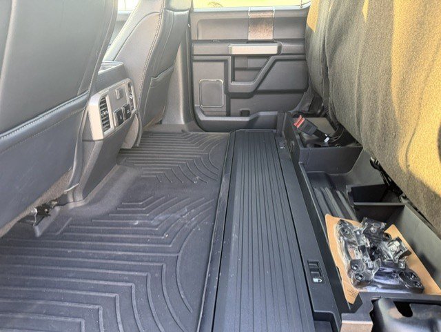 Certified 2022 Ford F350 Lariat w/ Tremor Off-Road Package AWD/4WD image 28