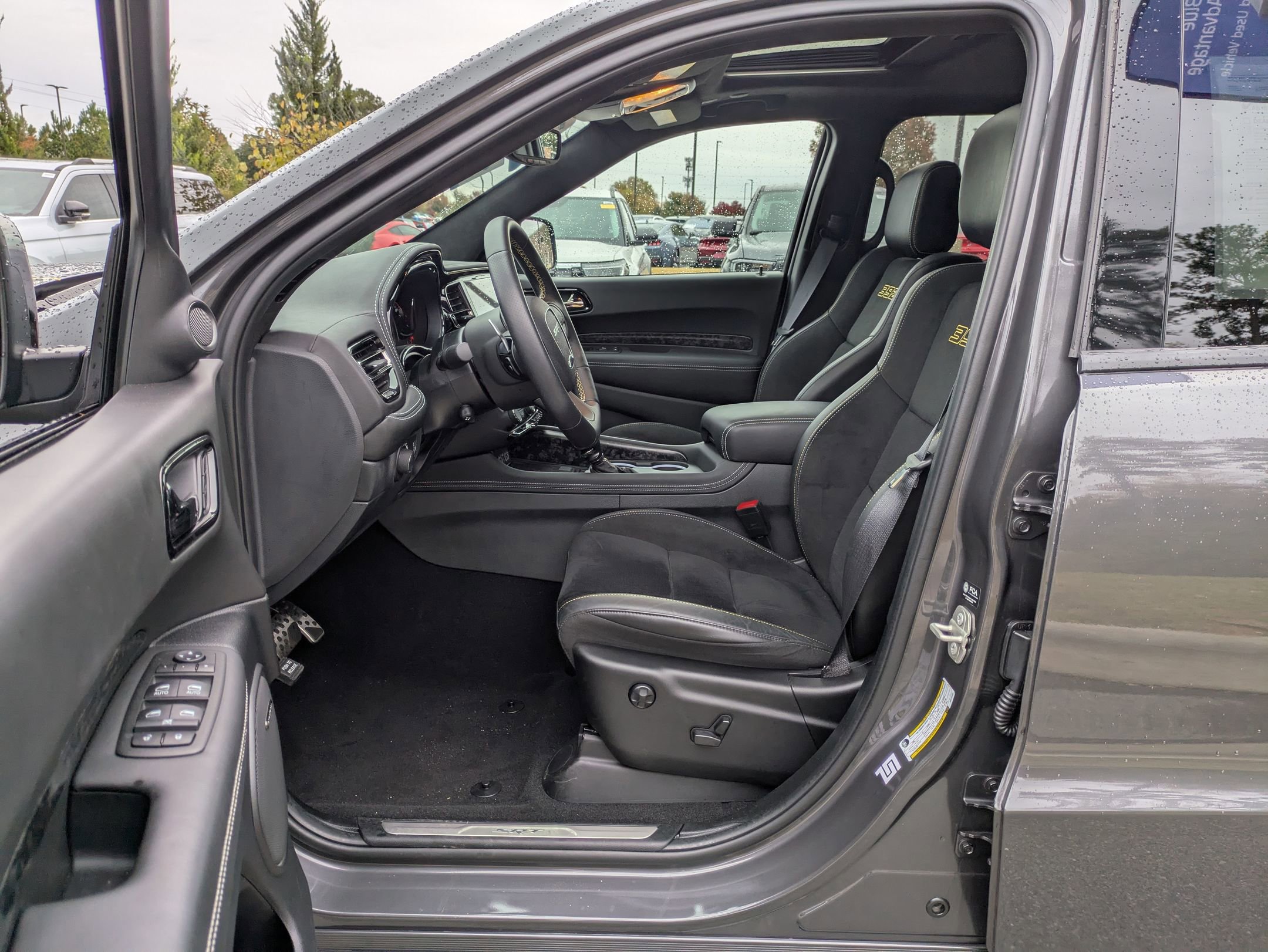 Used 2024 Dodge Durango SRT image 12