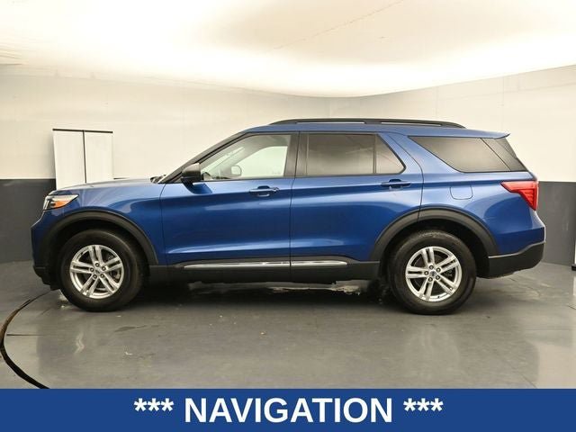 Certified 2023 Ford Explorer XLT w/ Equipment Group 202A AWD/4WD image 7