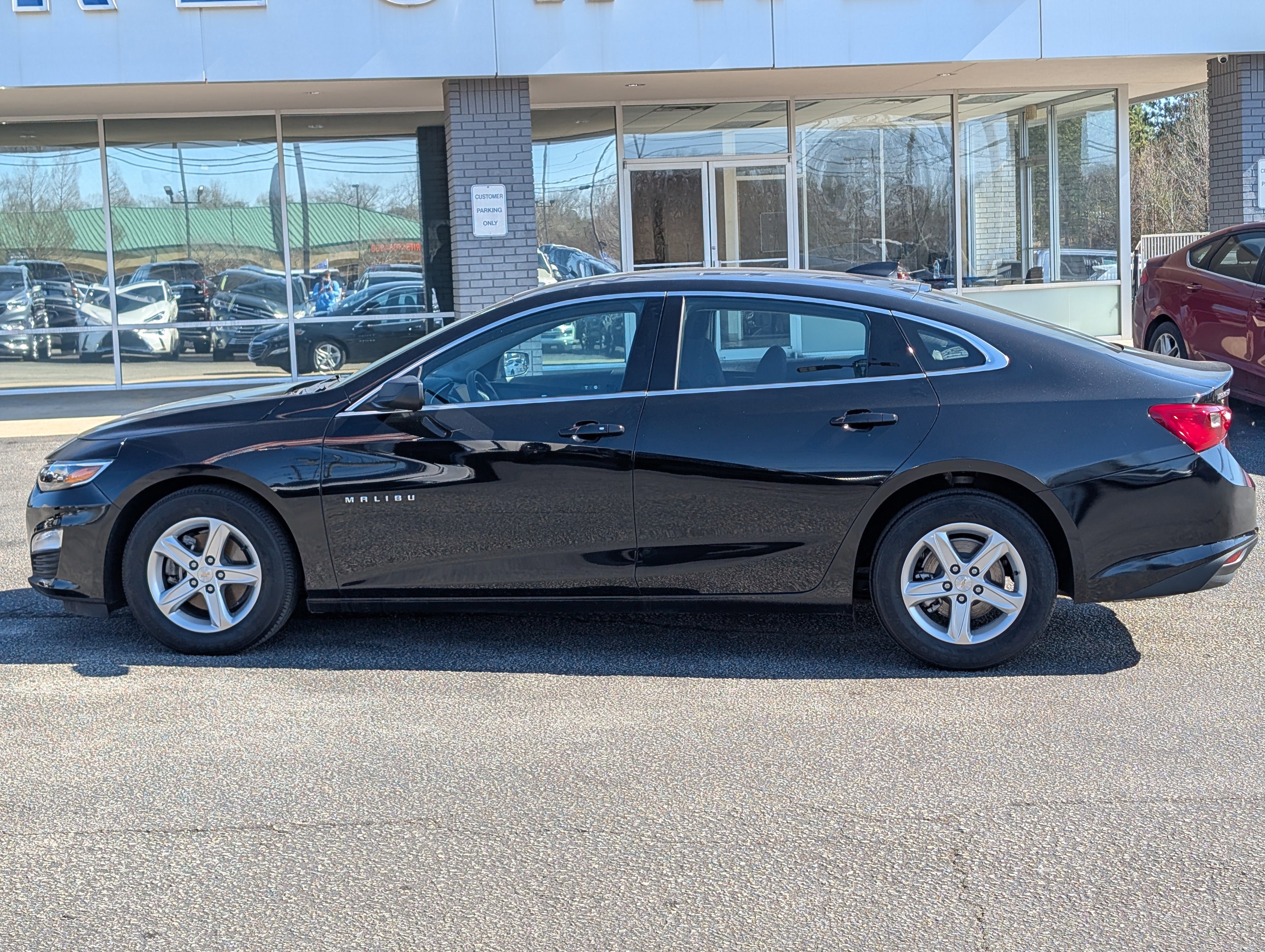 Used 2024 Chevrolet Malibu LS image 6