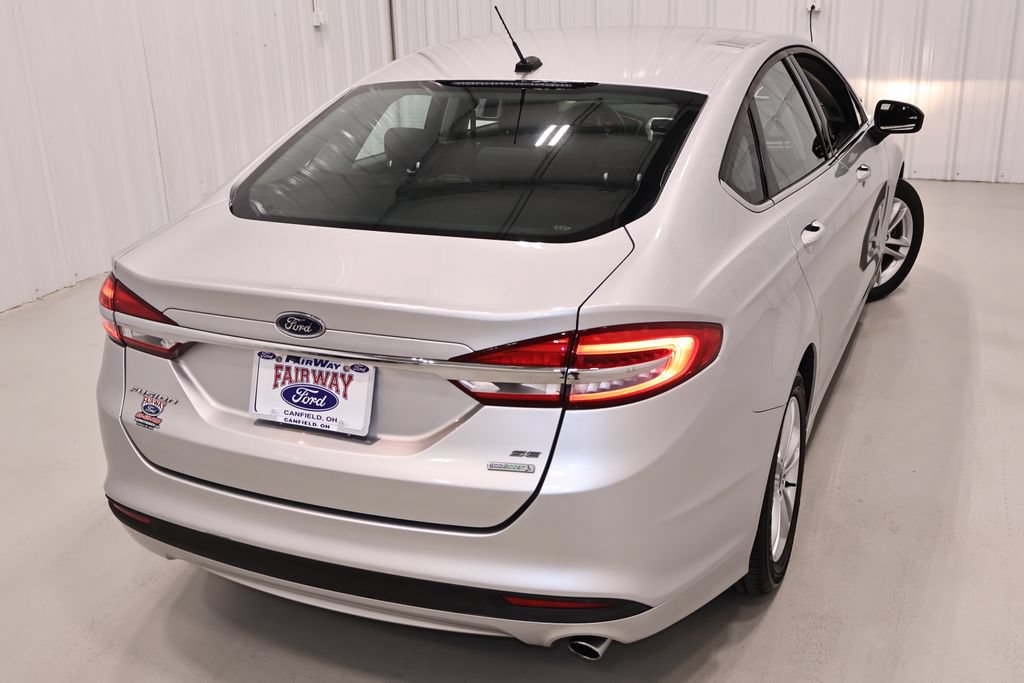 Certified 2018 Ford Fusion SE FWD image 40