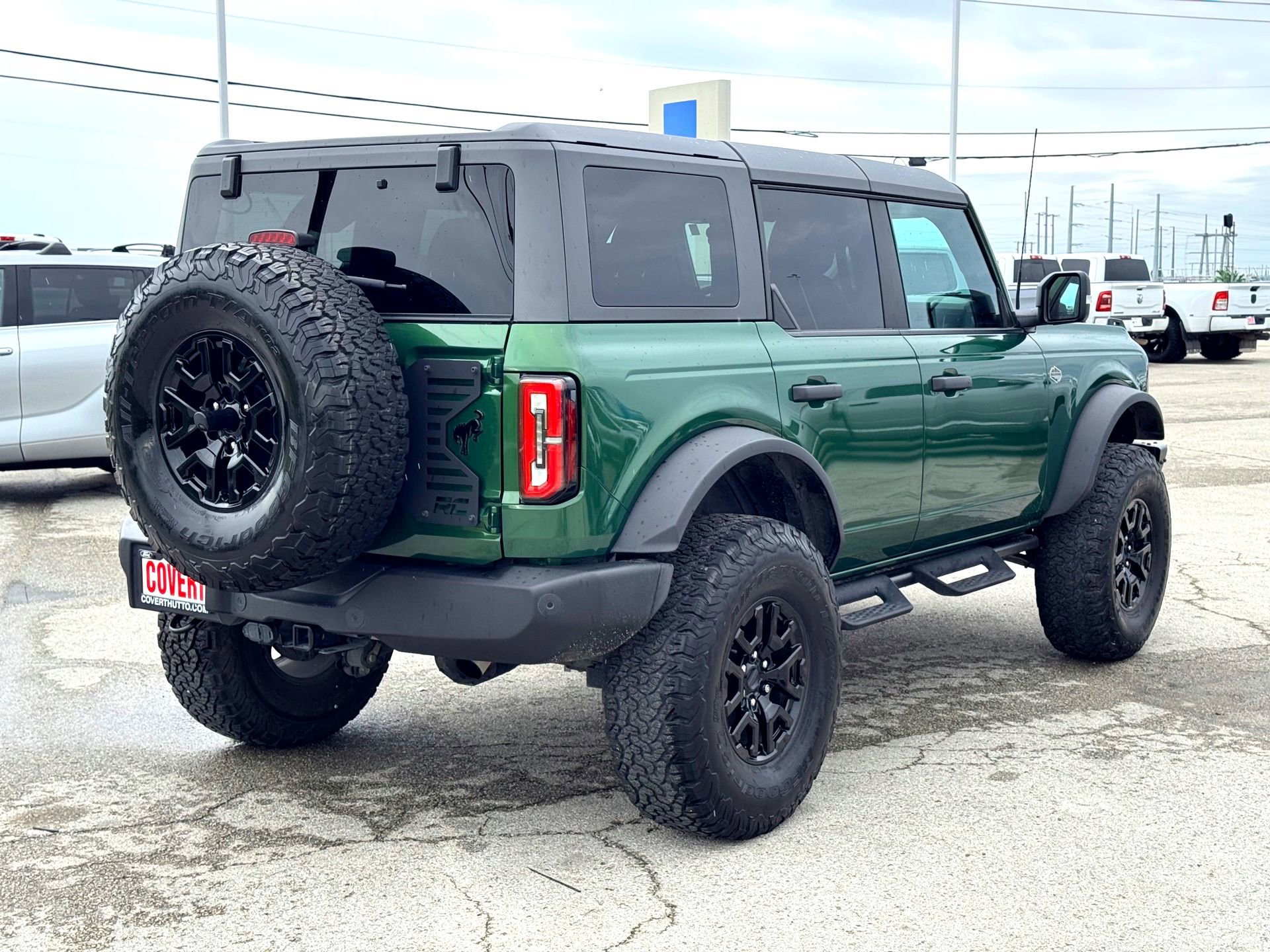 Certified 2024 Ford Bronco Wildtrak AWD/4WD image 7