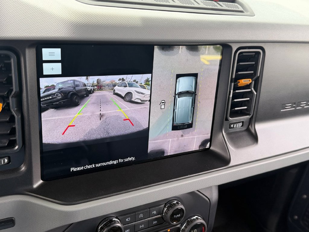 Certified 2023 Ford Bronco Badlands AWD/4WD image 18