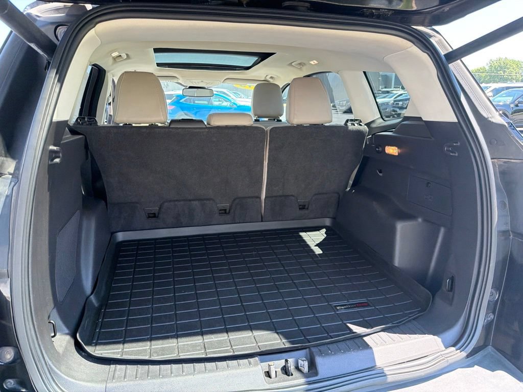 Certified 2019 Ford Escape Titanium AWD/4WD image 15