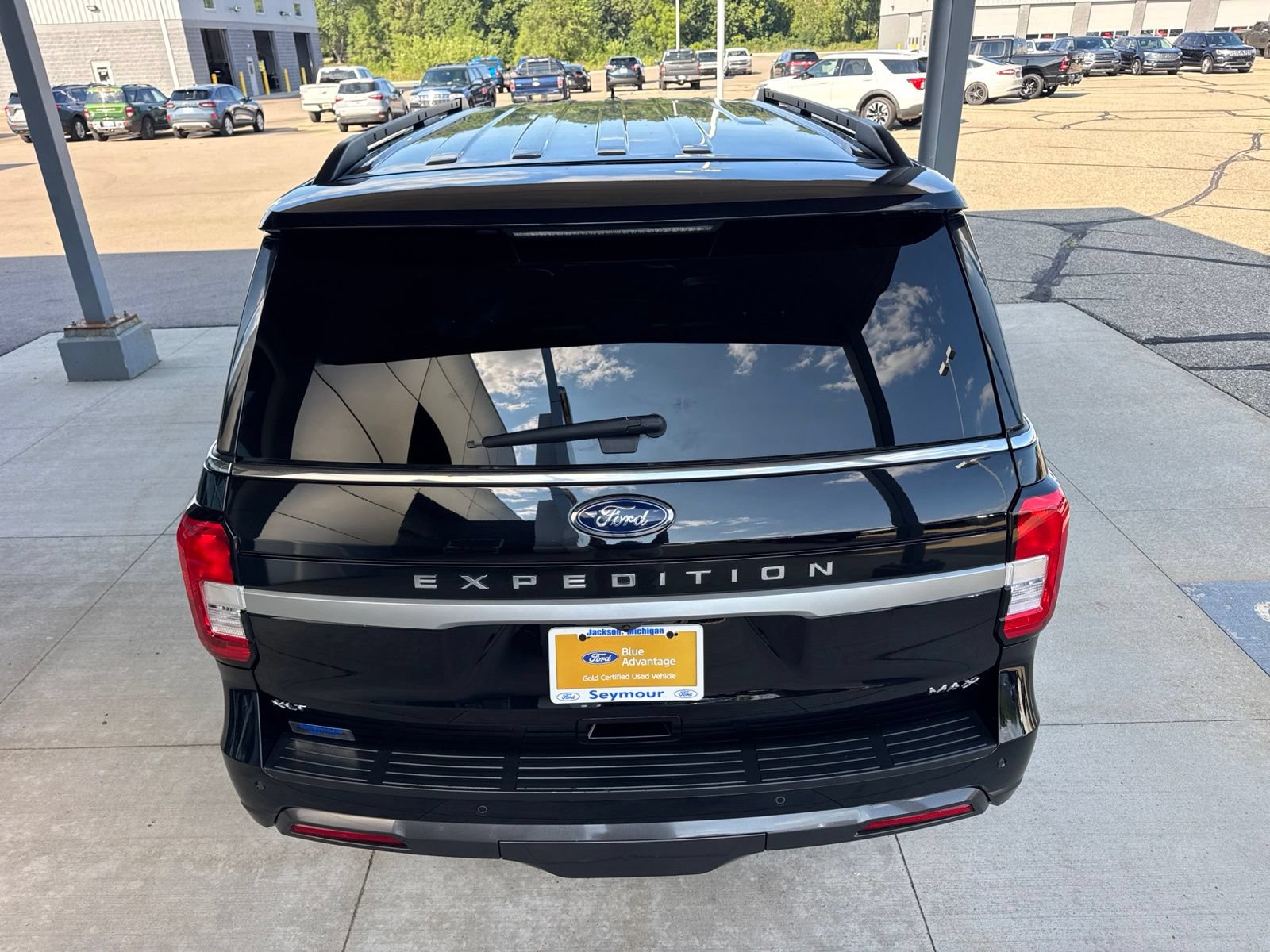 Certified 2023 Ford Expedition Max XLT AWD/4WD image 7