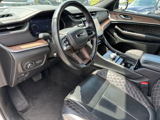 Used 2022 Jeep Grand Cherokee L Summit w/ Advanced Protech Group IV AWD/4WD image 25