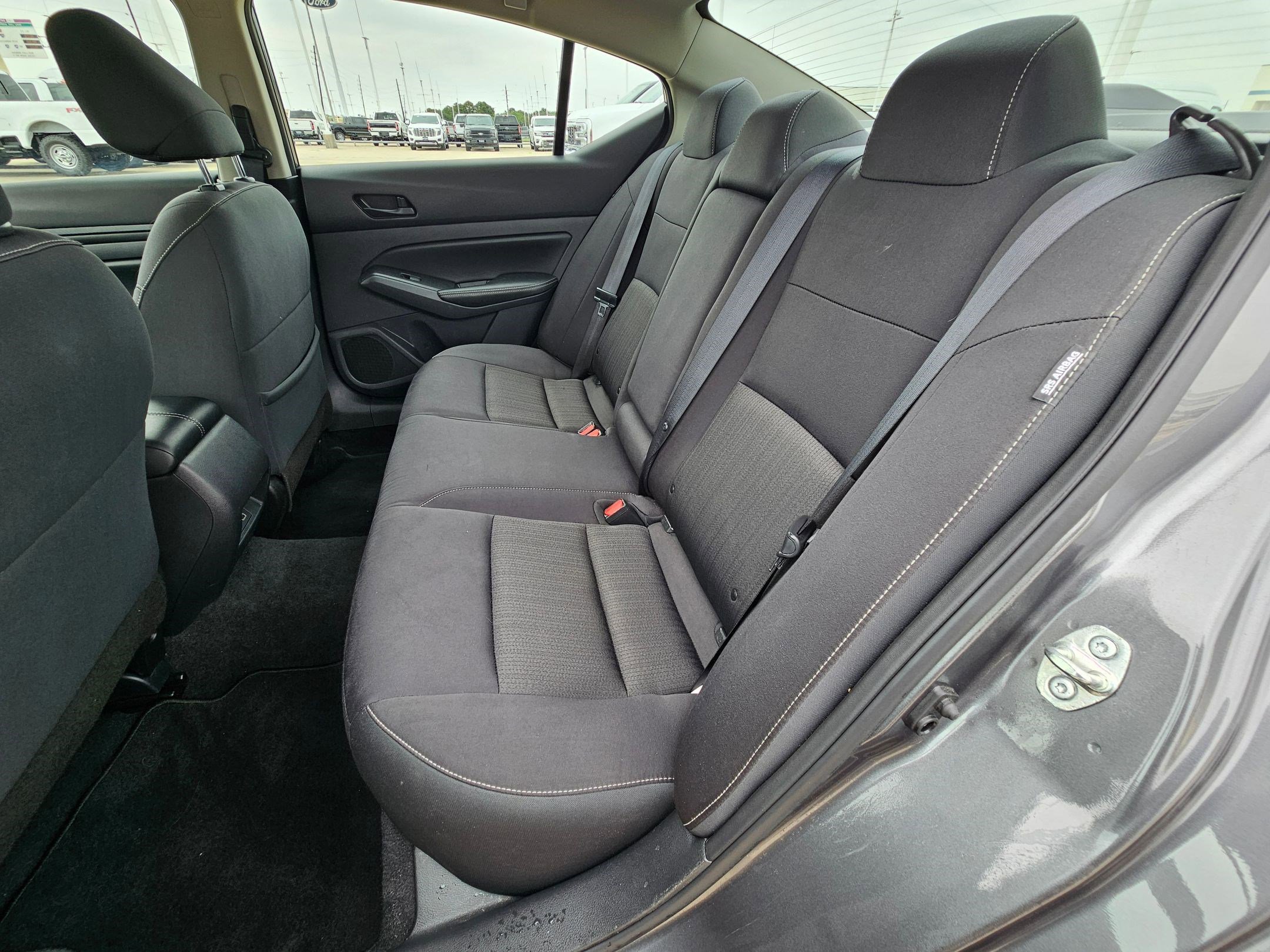 Used 2025 Nissan Altima 2.5 SV FWD image 27