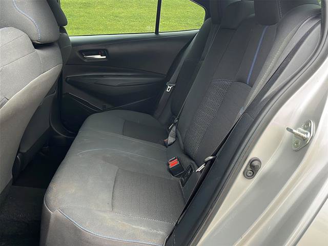 Used 2021 Toyota Corolla SE FWD image 21