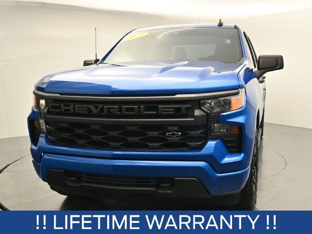 Used 2022 Chevrolet Silverado 1500 Custom w/ LPO, Dark Essentials Package AWD/4WD image 3