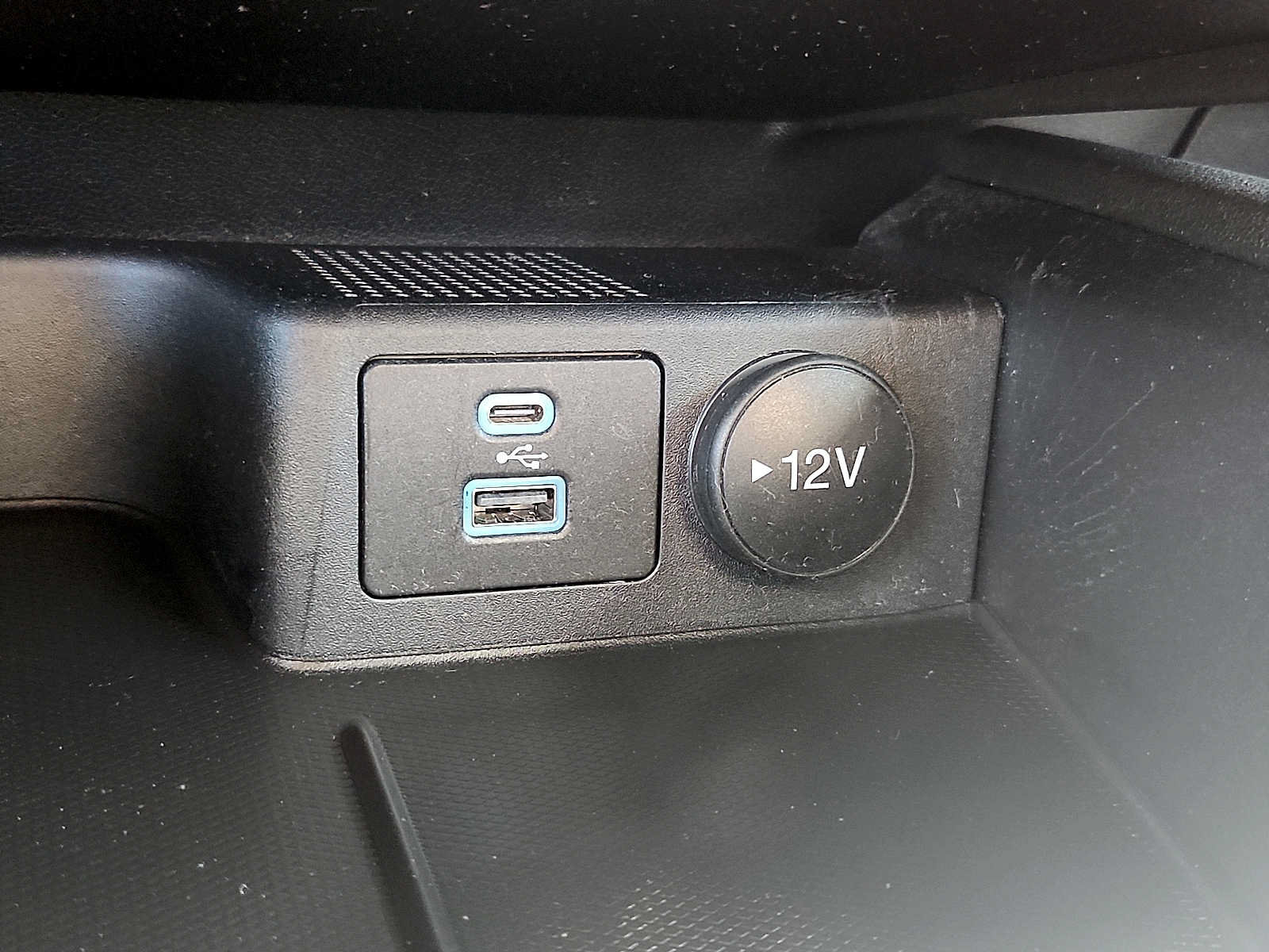 Certified 2023 Ford Escape Active w/ Tech Pack #1 AWD/4WD image 25