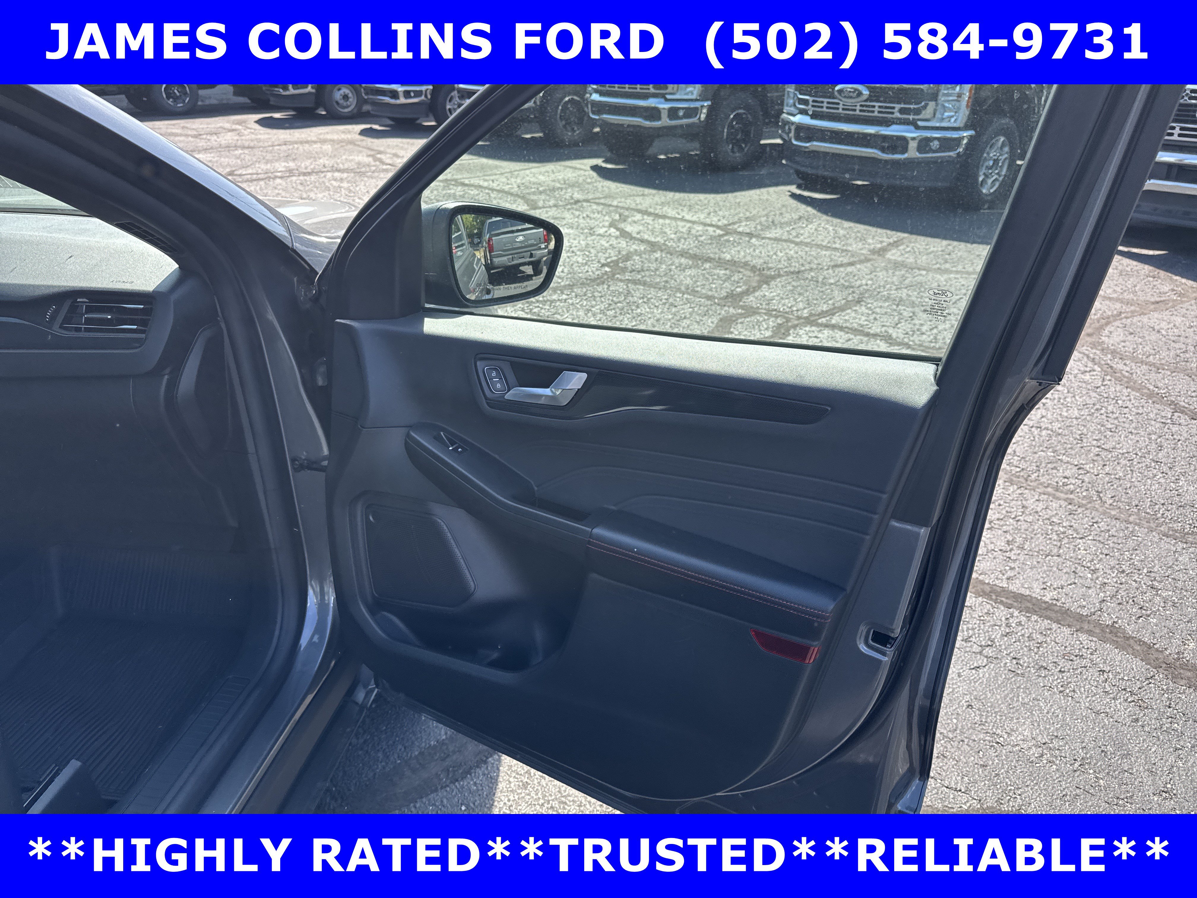 Certified 2024 Ford Escape ST-Line w/ Tech Pack #1 AWD/4WD image 16