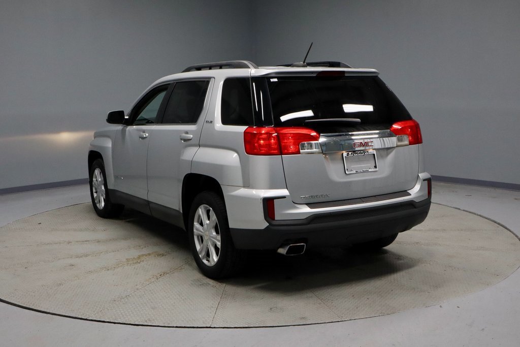 Used 2017 GMC Terrain SLE image 3