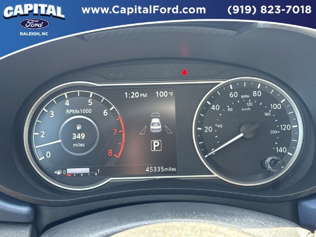 Used 2025 Nissan Versa SV FWD image 24