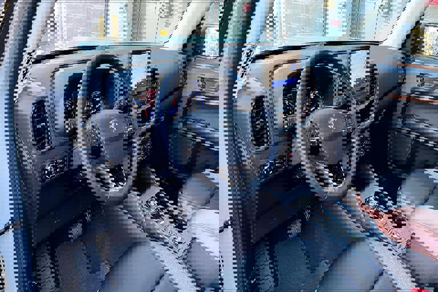 Certified 2024 Ford Bronco Sport Outer Banks w/ Tech Package image 19