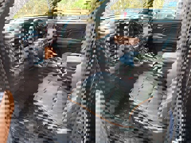 Used 2025 GMC Canyon AT4 w/ AT4 Premium Package image 15