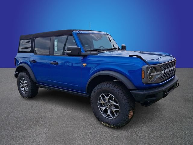 Certified 2024 Ford Bronco Badlands AWD/4WD image 3