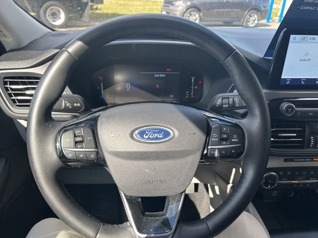 Certified 2023 Ford Escape Active AWD/4WD image 17