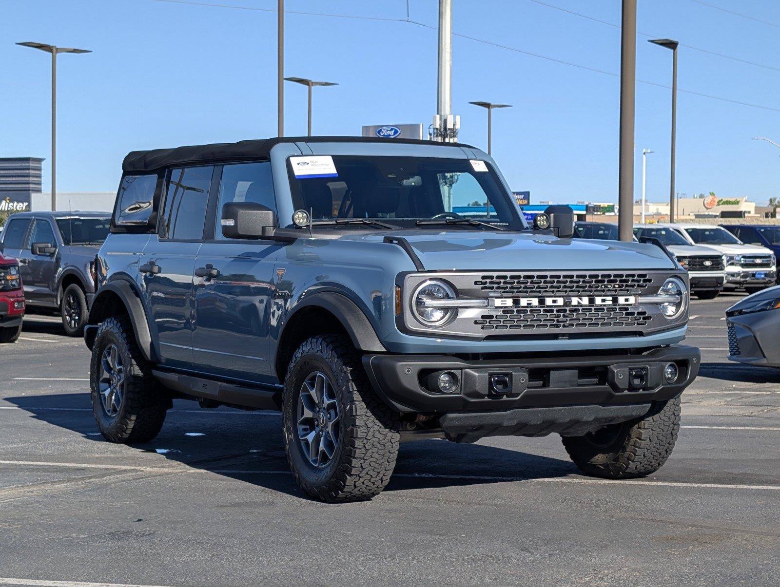Certified 2022 Ford Bronco Badlands AWD/4WD image 4