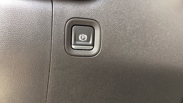 Used 2022 Chevrolet Silverado 1500 Custom Trail Boss image 19