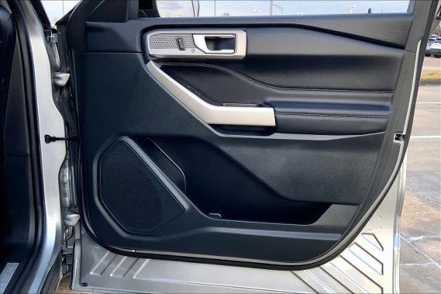Certified 2024 Ford Explorer Limited image 21