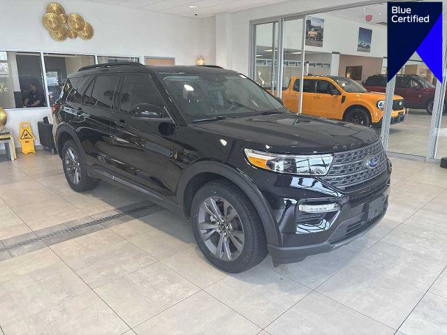 Certified 2023 Ford Explorer XLT w/ Equipment Group 202A