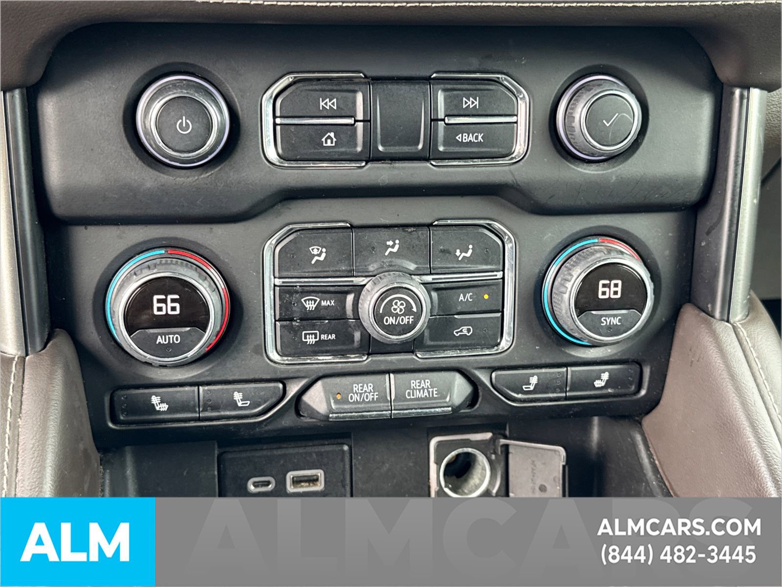 Used 2022 Chevrolet Suburban Z71 w/ Z71 Off-Road Package image 38