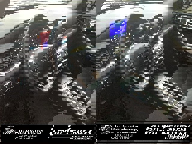 Certified 2022 Ford Explorer XLT w/ Class IV Trailer Tow Package image 10