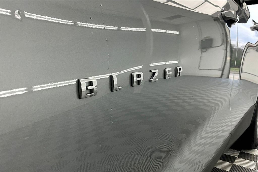 Used 2024 Chevrolet Blazer LT w/ Convenience Package image 10