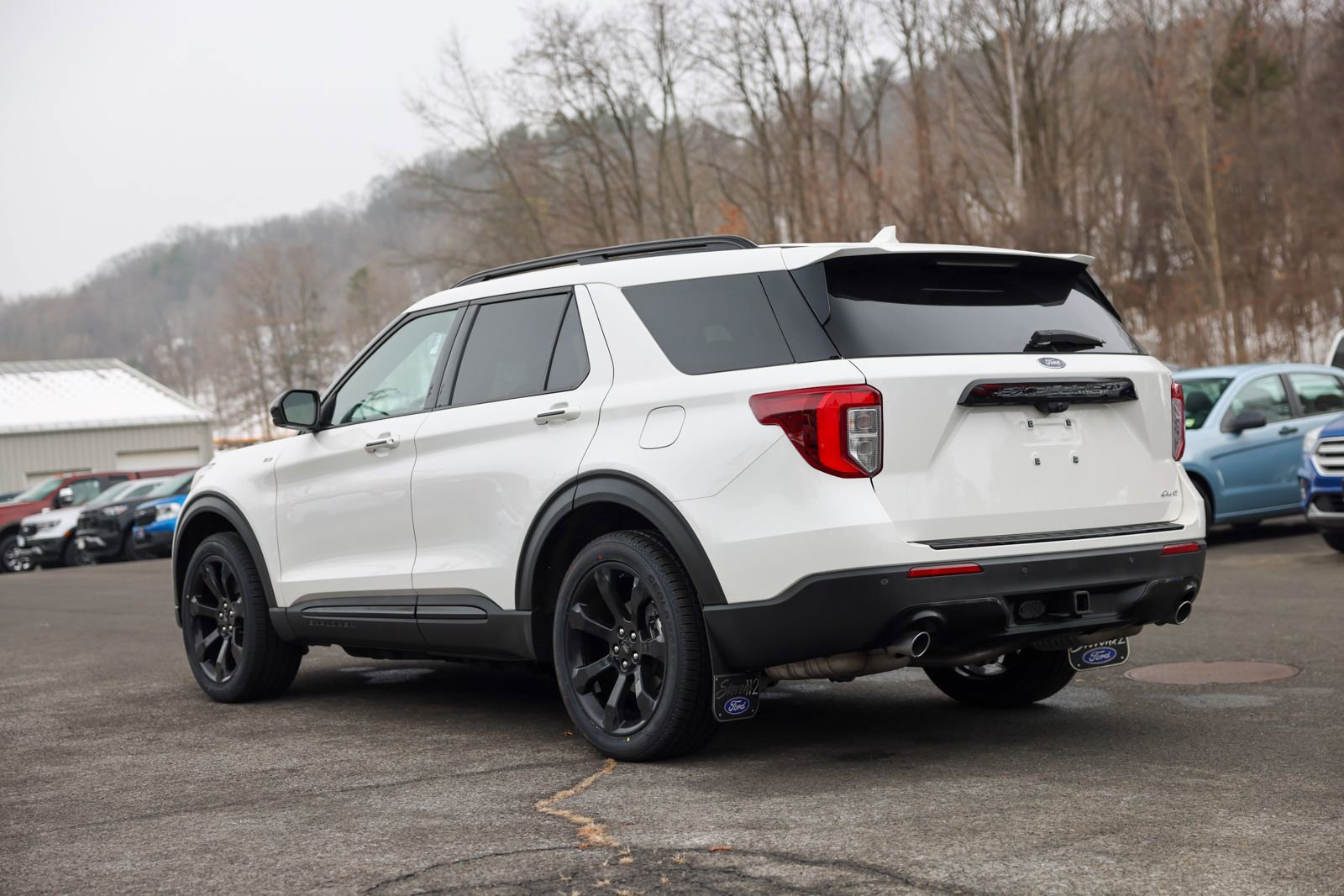 Certified 2022 Ford Explorer ST-Line w/ Class IV Trailer Tow Package AWD/4WD image 7