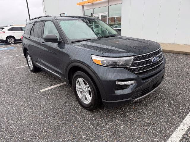 Certified 2024 Ford Explorer XLT w/ Equipment Group 202A AWD/4WD image 2