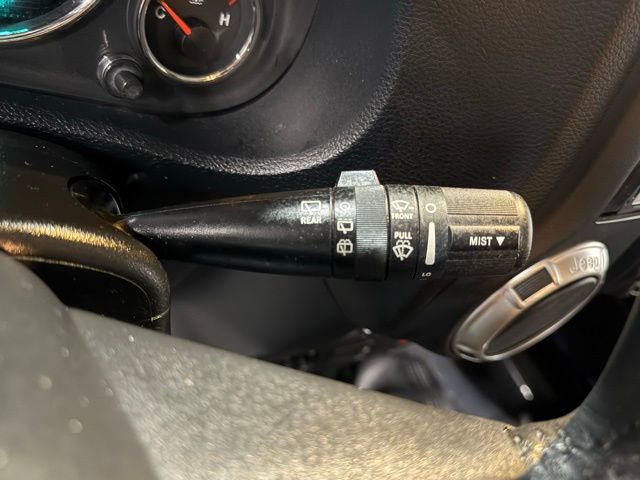 Used 2017 Jeep Wrangler Unlimited Sahara w/ Max Tow Package image 18