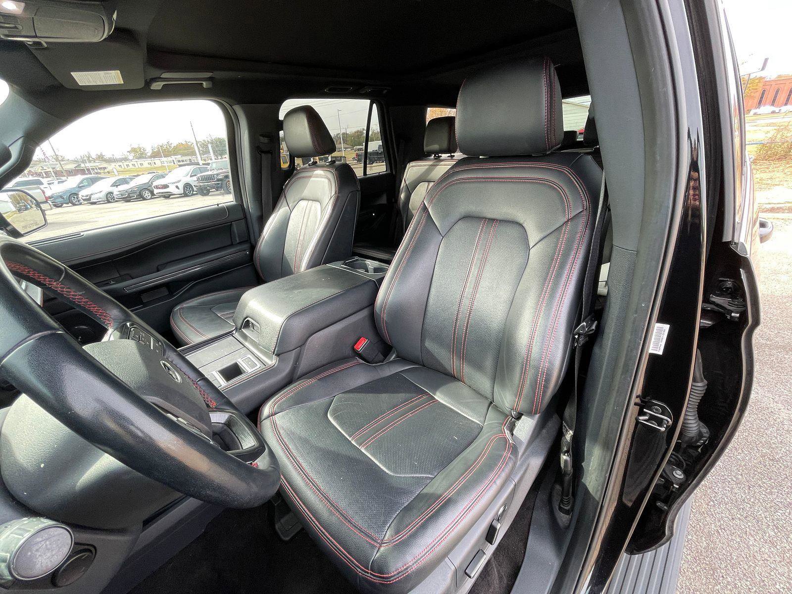 Certified 2022 Ford Expedition Limited image 9