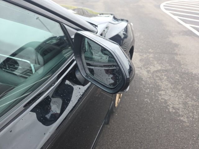 Used 2023 Toyota Camry SE w/ Convenience Package image 9