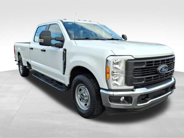 Certified 2023 Ford F250 XL w/ XL Chrome Package image 8